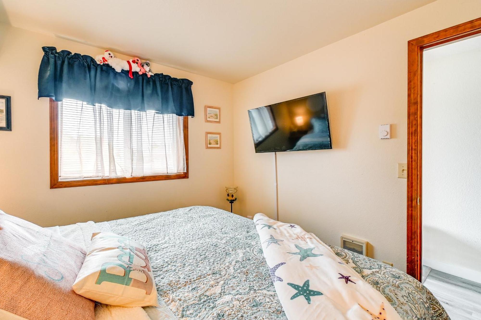 Ocean Shores Condo With Balcony Less Than 1 Mi To Beach! 외부 사진